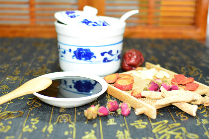 湖北膏方加工廠(chǎng)：超高性?xún)r(jià)比/專(zhuān)業(yè)覆蓋低端走量/高端溢價(jià)